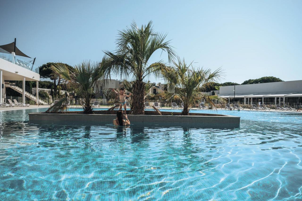 Belambra Clubs Port Camargue - Les Salins Hotel Le Grau-du-Roi Kültér fotó